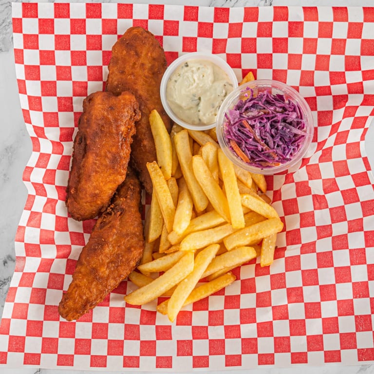 Hot Chicken & Comfort for Every Guest